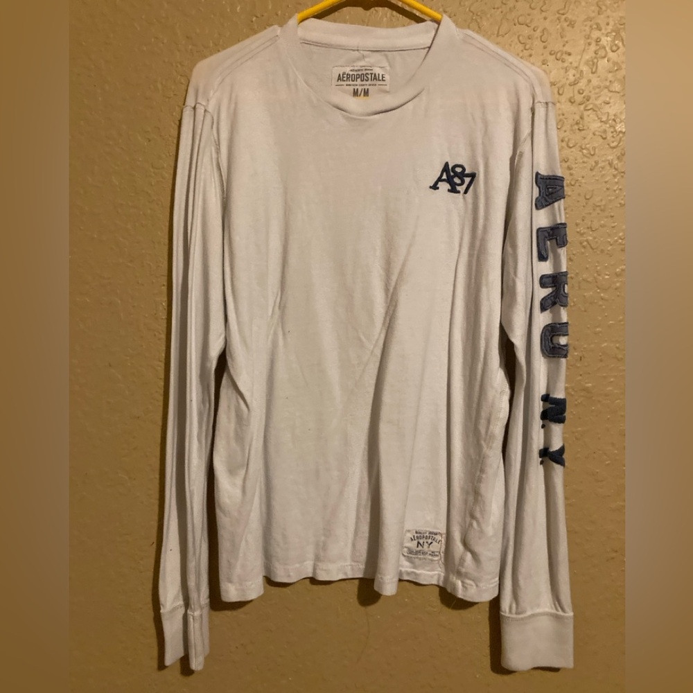 Long sleeved Aeropostale shirt, size medium, color: white with grey/blue letters